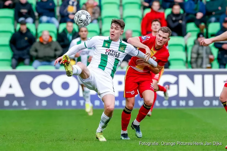 Jarige Strand Larsen helpt FC Groningen langs Go Ahead Eagles