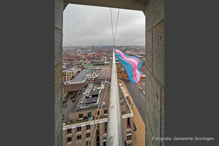 Groningen hijst voor het eerst de transgendervlag