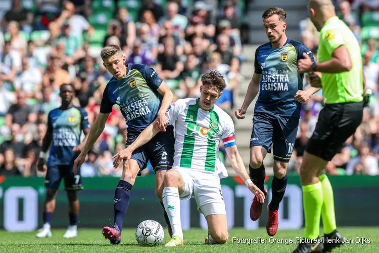 SC Cambuur sluit af met zege op matig FC Groningen