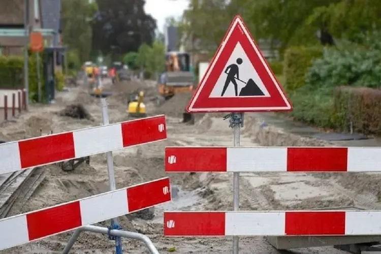 Provinciale weg naar Woldendorp anderhalve week dicht voor groot onderhoud